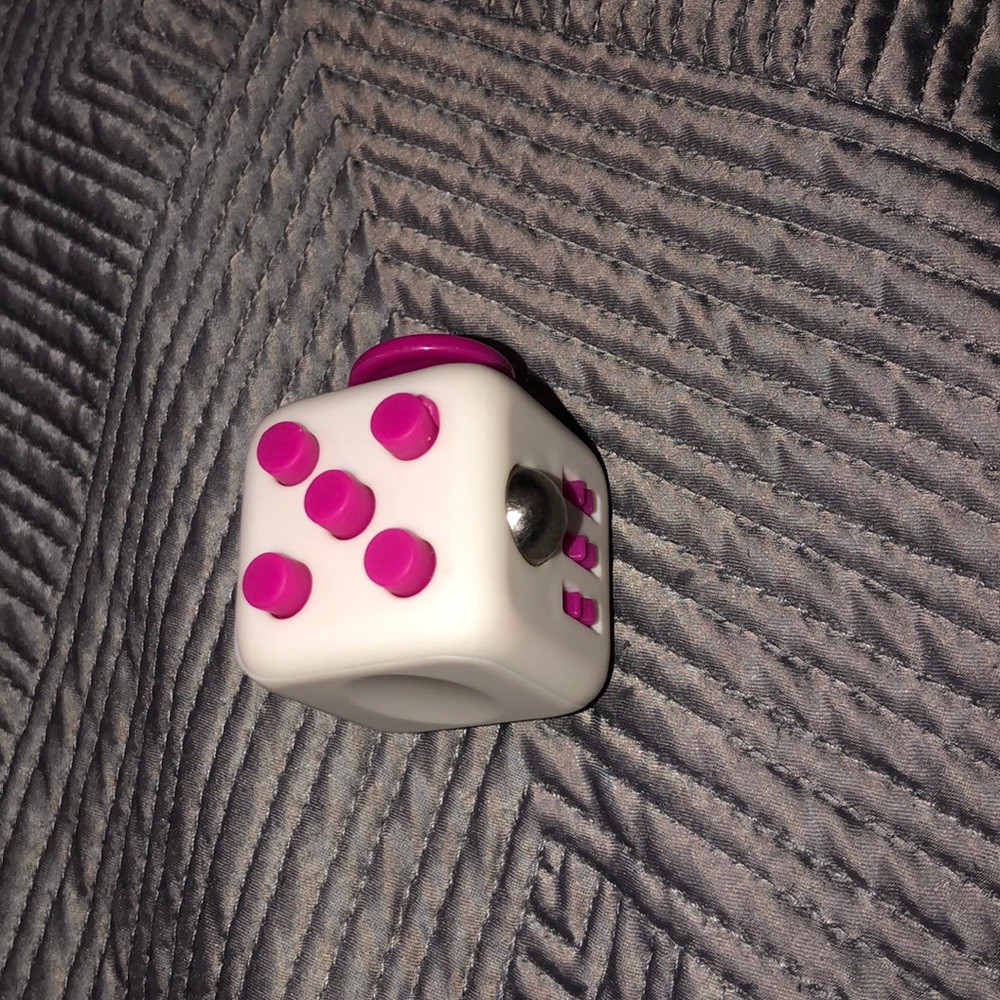 FIDGET CUBE!